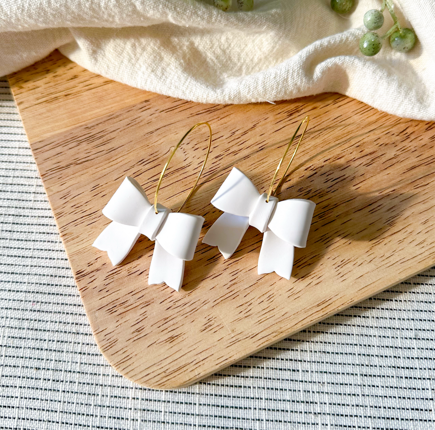 Bow Hoops